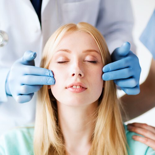 A majority of plastic surgery candidates share many of the same worries about their appearance.