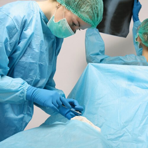 Selecting your surgeon carefully is key to a successful plastic surgery.